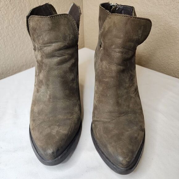 Steve Madden- Women’s Pawel Heeled Bootie in Olive Green Suede Zip Back, Size 8 - Picture 6 of 12